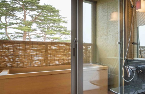 Iwaizumi-cho House | Experience Nagisatei Taroan's Eco-Friendly Spa Retreat