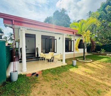 Nagoda Villa | Child-Friendly Nagoda Kandana Villa - Guest Rated 9/10