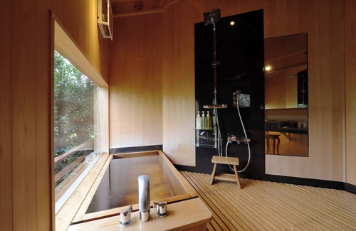 Tahara House | Relax at Nagomi no Yado Kakujoro with Hot Tub & Dining