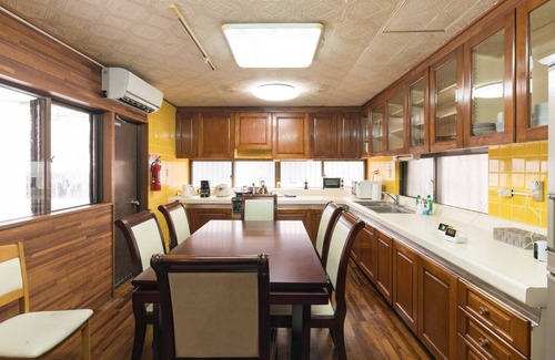 Naha City Centre House | Guest Rated Naha Tomarin House: Family-Friendly Comfort