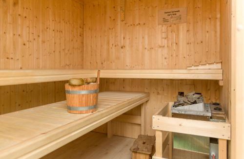 Dahlwitz-Hoppegarten House | Nahe Berlin 224qm Traumhaus im Grünen mit Sauna und Kamin