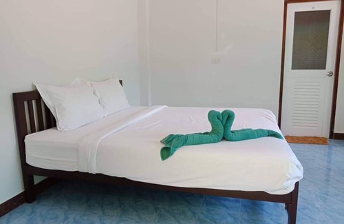 Surat Thani Hotel | Relax at Nai C Resort: Pool, Dining, and Family-Friendly Fun