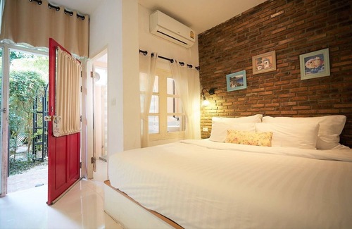 Chiang Rai Hotel | Guest Approved Nai Suan Bed and Breakfast with Family Amenities