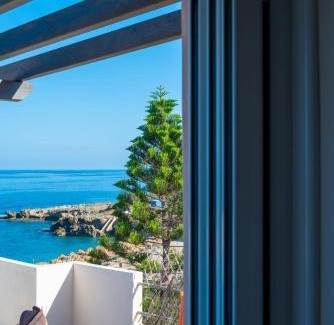Agrilos Apartment | Pet-Friendly Naiada Stomio-B Apartment with Ocean View