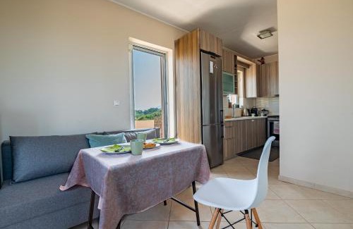 Agrilos Apartment | Pet-Friendly Naiada Stomio-B Apartment with Ocean View