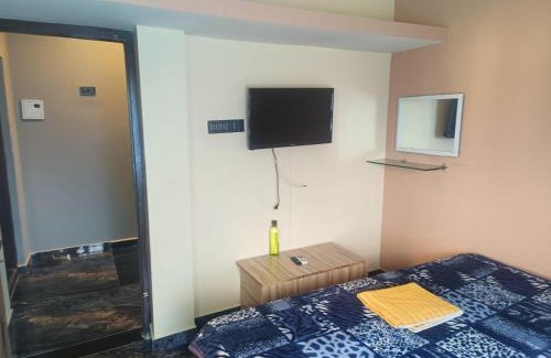 Coimbatore House | Relaxing Nainika Home Stay with Ocean Views and Hot Tub