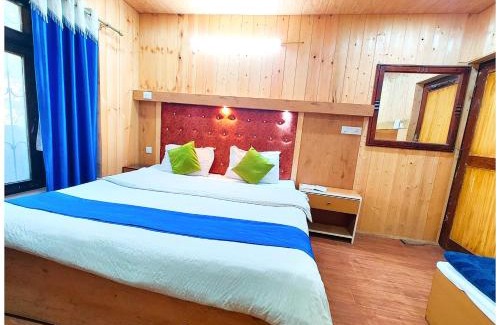 Nainital Hotel | NAINITAL HOTEL C-H-I-N-A-R - PALACE Near Mall Road & NAINI LAKE - FREE WI-FI AND PARKING AVAILABLE - PREMIUM HOTEL IN NAINITAL