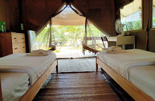 Ko Mak Hotel | Experience Naivacha Tent Koh Mak with Pool & Family Amenities