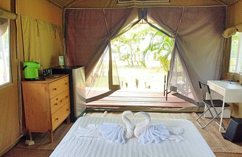 Ko Mak Hotel | Experience Naivacha Tent Koh Mak with Pool & Family Amenities