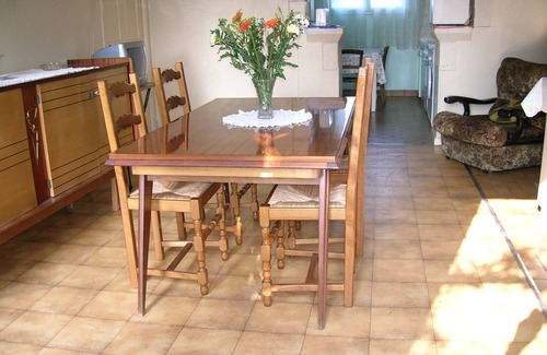 Najac Cottage | Scenic NAJAC GITE with Panoramic Views and Family Amenities