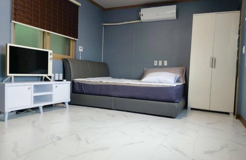 Naju House | Eco-Friendly Comfort at Naju Suparaejam Pension