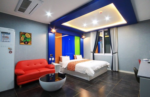 Naju Hotel | Guest Rated 10/10: Naju Trump Self Check-in Motel Retreat