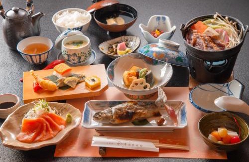 Matsumoto Hotel | Experience Nakanoyu Onsen Ryokan - Family-Friendly Retreat