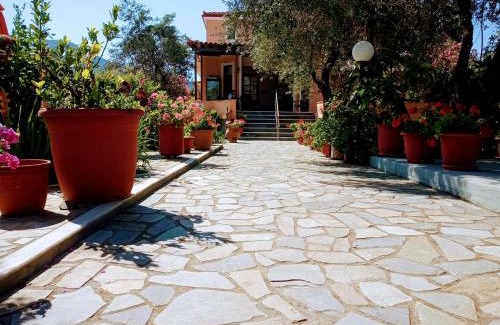 Petra Apartment | Relax at Nakellis Studios: Oceanfront with Pool & Breakfast