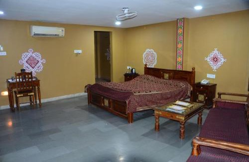 Rau Hotel | Discover Nakhrali Dhani Resort: Oceanfront Family Retreat