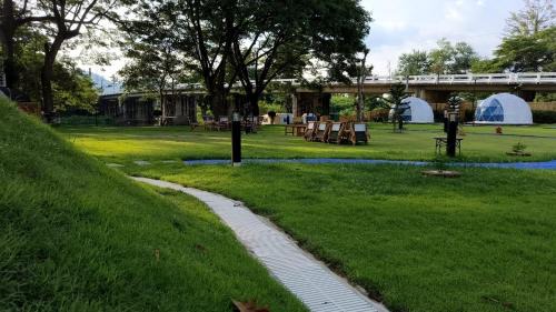 Klat Luang Resort | Nakorn resort & cafe