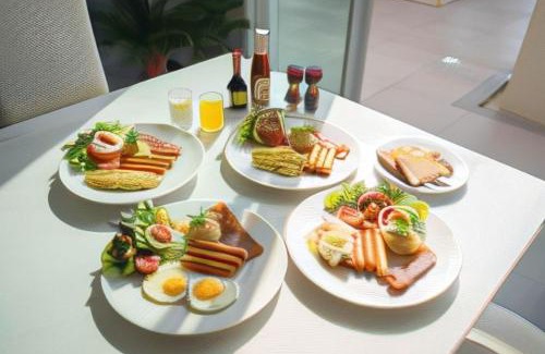Don Kaeo Hotel | Charming Nakornping Boutique Hotel with Family-Friendly Amenities