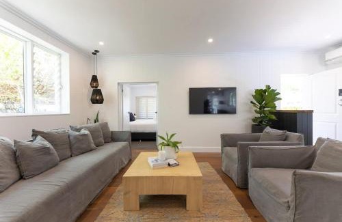 Patonga House | Discover Nala Cottage at Patonga: Oceanfront Retreat Awaits