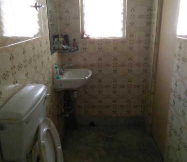 Kolkata House | Pet-Friendly Stay at Nalanda Tulip with Family Amenities
