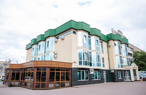 Chegem Hotel | Budget-Friendly Nalchik Hall with Breakfast & 9/10 Rating