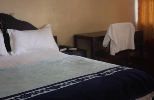 Mongu Hotel | Budget-Friendly Stay at Nalumba 2 Lodge with Breakfast