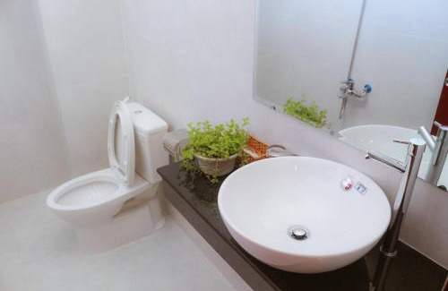 Cai Rang Hotel | Budget-Friendly NAM CẦN THƠ HOTEL with Great Amenities