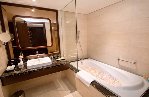 Nam Dinh Hotel | Discover Nam Cuong Nam Dinh Hotel: Rated 9.4/10 Stay