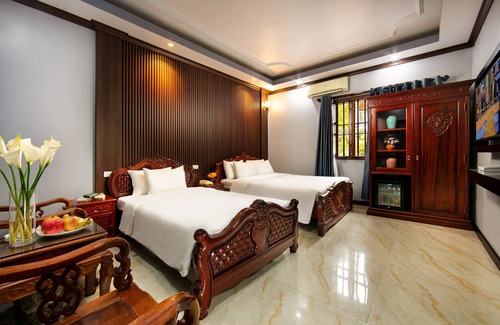 Hanoi Hotel | Budget-Friendly Stay at Nam Hai Hotel with Great Amenities