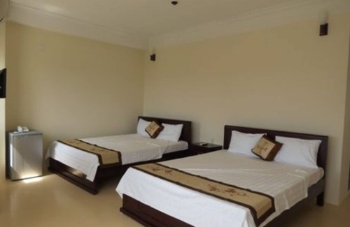 Dong Hoi Hotel | Guest Favorite: Nam Long Plus Hotel with Kitchen & Dining