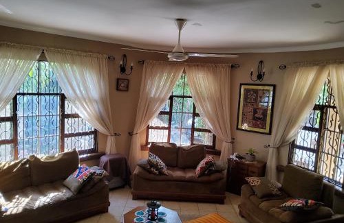 Dar es Salaam House | Namangi Cottage