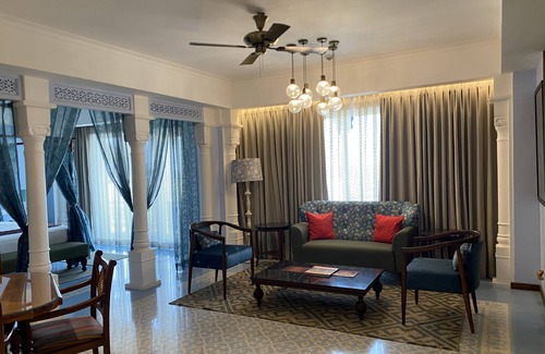 Jansath Hotel | Namaste Dwaar: 4-Star Hotel with Pool and Spa Amenities