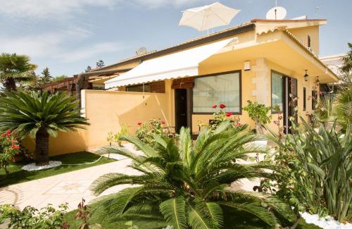 Casuzze Villa | Inviting Namaste: Family-Friendly Retreat with Top Reviews