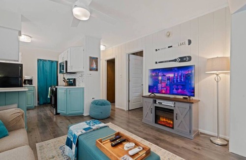 Lexington House | Beachside Retreat: Namaste on Huron for Couples Getaway