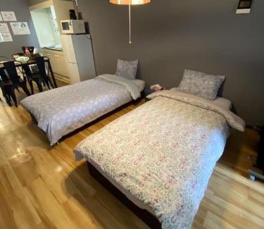 Higashinari Villa | Convenient Namba Shinsaibashi Guest House with Hot Tub