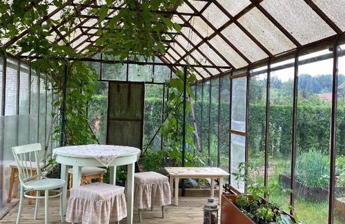 Anyksciai Apartment | Discover Namelis Pušelė: Pet & Child-Friendly Retreat