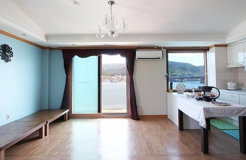 Samdong-myeon Condo | Cozy Namhae Pension for a Memorable 2-Day Getaway