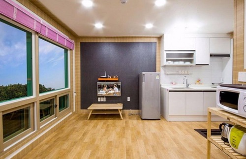Namhae House | Relaxing Getaway at Namhae Bamsum Story Pension