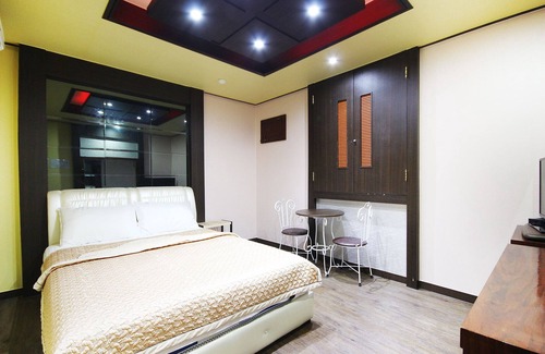 Namhae Hotel | Discover Namhae: Eco-Friendly Family Retreat with Breakfast