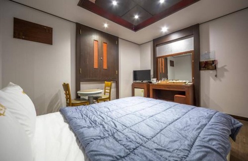 Namhae Hotel | Discover Namhae: Eco-Friendly Family Retreat with Breakfast