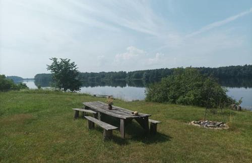 Zemgale House | Idyllic Namiņš Sidrabi by the River with Hot Tub & Breakfast