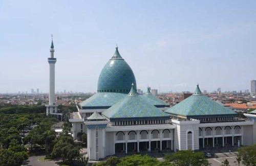 Surabaya Hotel | Comfortable Stay at Namira Syariah Hotel Surabaya