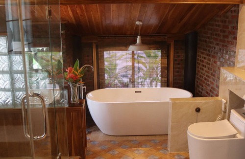 Luang Prabang Resort | Relax at Namkhan View Luangprabang Resort with Spa Amenities