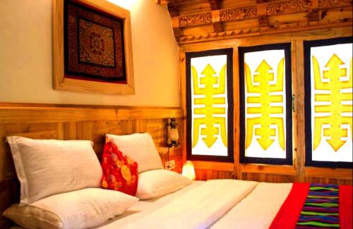 Tingmosgang Hotel | Top-Rated Namra Hotel and Camps - Temisgam Awaits You