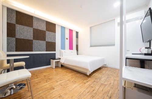 Namwon Hotel | Eco-Friendly Stay at Namwon Chocolate with Breakfast Included