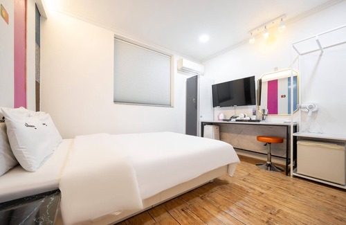 Namwon Hotel | Eco-Friendly Stay at Namwon Chocolate with Breakfast Included