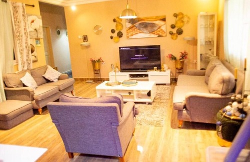 Koforidua House | Nana Adu's Guesthouse