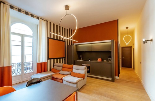 Naples City Centre House | Explore Nana Inn Palazzo Nana' - Pet-Friendly Getaway!