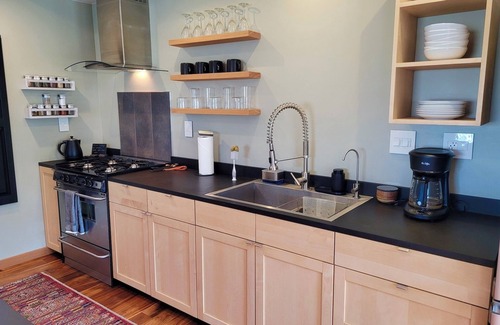 Twisp House | Experience Nanasu: Scenic Retreat with Family-Friendly Amenities