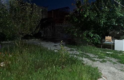 Gyumri Apartment | Highly Rated Nanayi Guest House with Family-Friendly Amenities