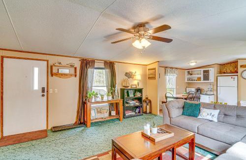 Nancy House | Cozy Nancy Cabin with Fire Pit, Perfect for Families!